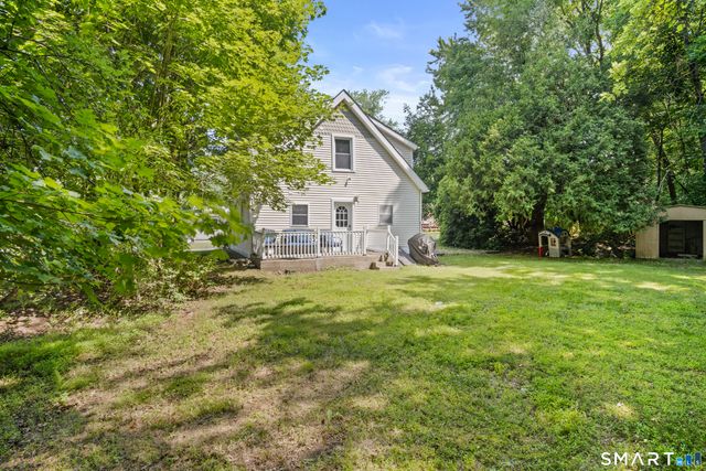 15 Lexington Avenue, Norwich, CT 06360