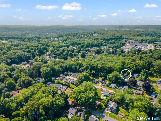 15 Lexington Avenue, Norwich, CT 06360