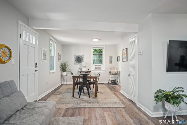 15 Lexington Avenue, Norwich, CT 06360