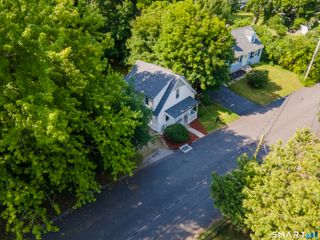 15 Lexington Avenue, Norwich, CT 06360