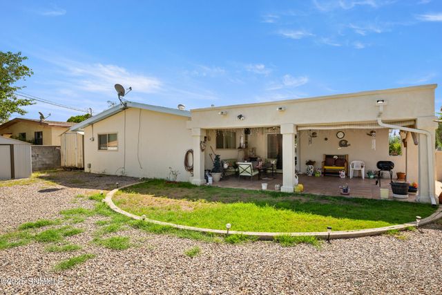 1835 E Madrid Avenue, Las Cruces, NM 88001