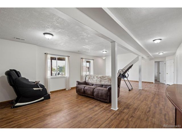 7781 Shenandoah Dr, Elizabeth, CO 80107