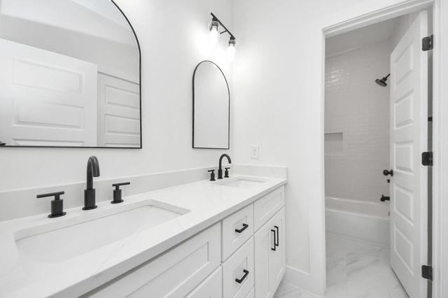 9435 Arledge Street, Houston, TX 77075