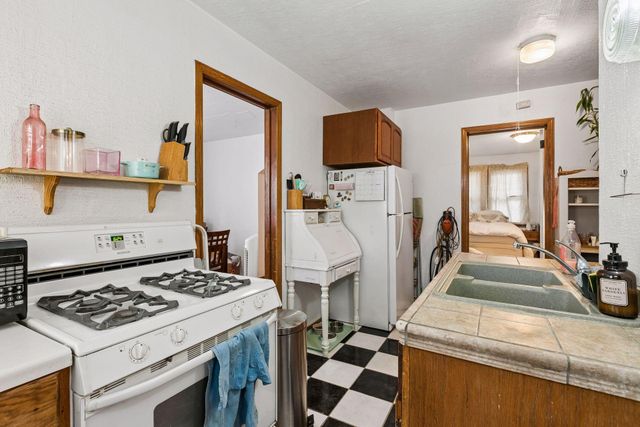 456 Buchanan Street NE, Minneapolis, MN 55413