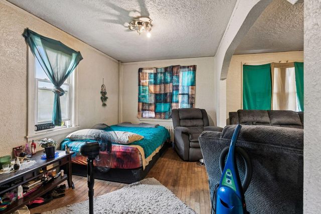 456 Buchanan Street NE, Minneapolis, MN 55413