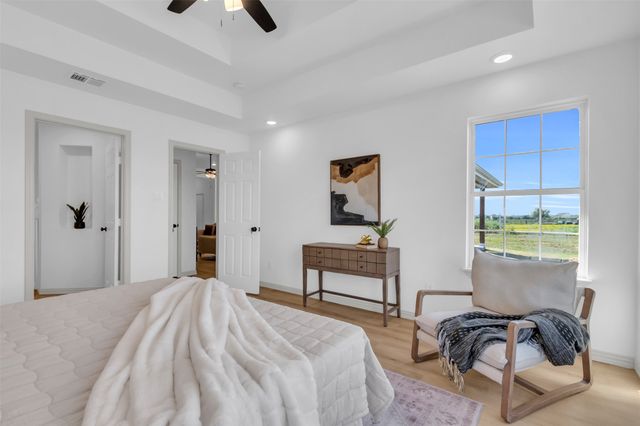 1056 County Road 2726, Caddo Mills, TX 75135