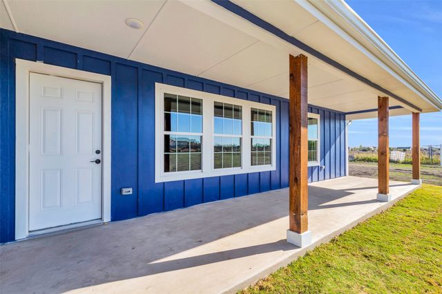 1056 County Road 2726, Caddo Mills, TX 75135