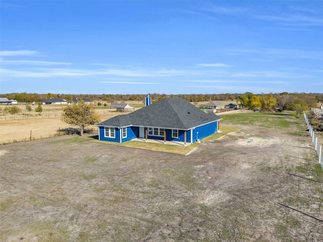1056 County Road 2726, Caddo Mills, TX 75135