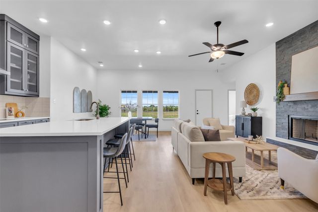 1056 County Road 2726, Caddo Mills, TX 75135