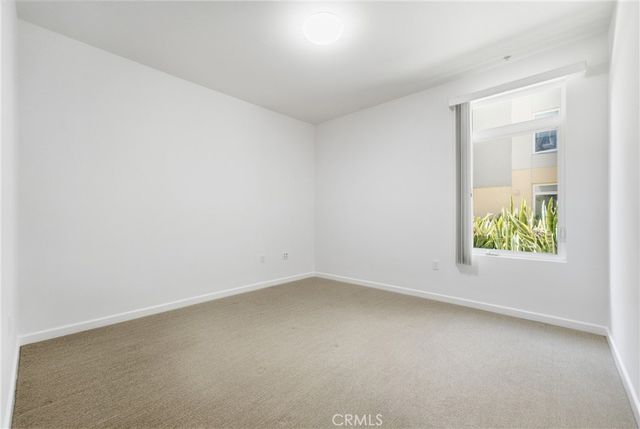 250 N First Street 329, Burbank, CA 91502