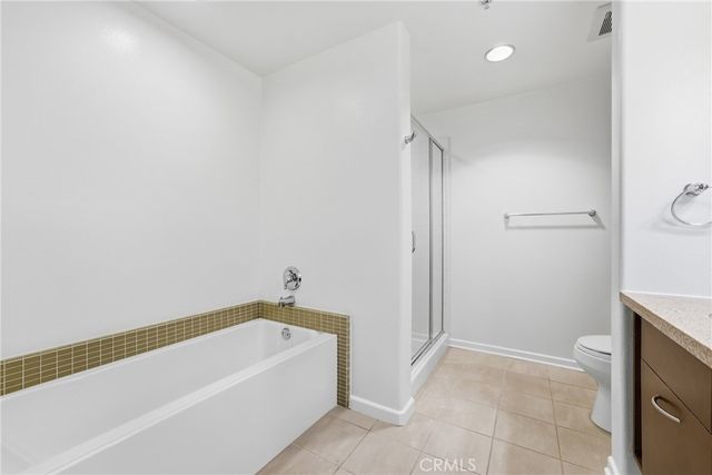 250 N First Street 329, Burbank, CA 91502
