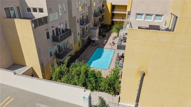 250 N First Street 329, Burbank, CA 91502