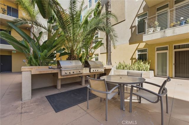 250 N First Street 329, Burbank, CA 91502