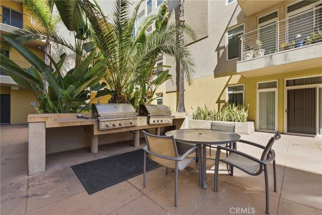 250 N First Street 329, Burbank, CA 91502