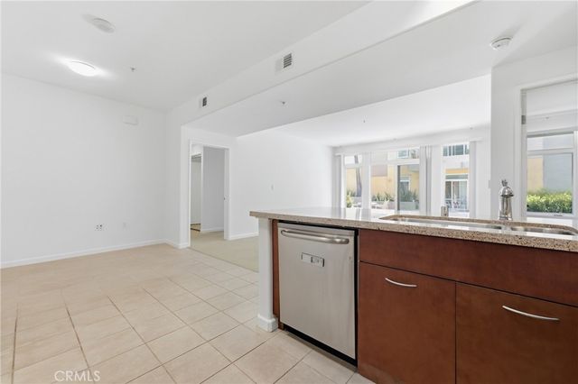 250 N First Street 329, Burbank, CA 91502