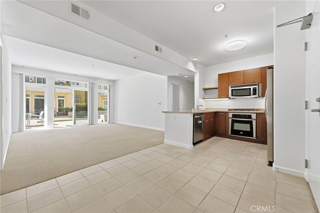 250 N First Street 329, Burbank, CA 91502
