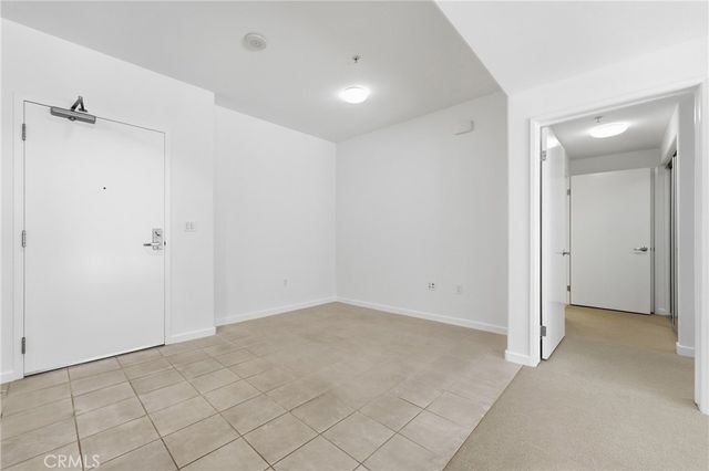 250 N First Street 329, Burbank, CA 91502
