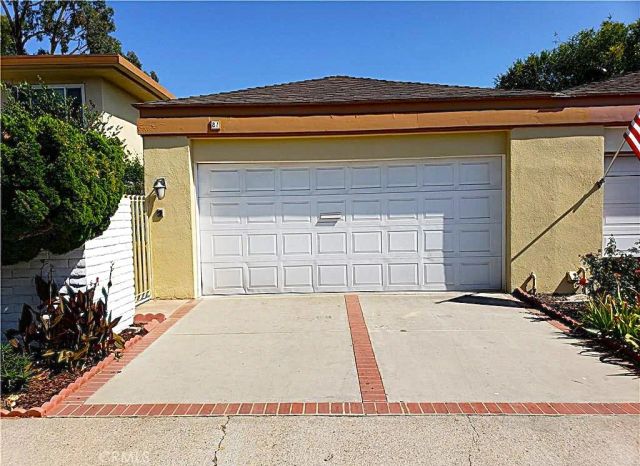 81 Seton, Irvine, CA 92612