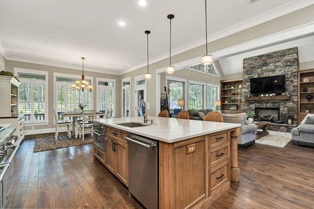 1699 NE Boyles Mill Road, Dalton, GA 30721