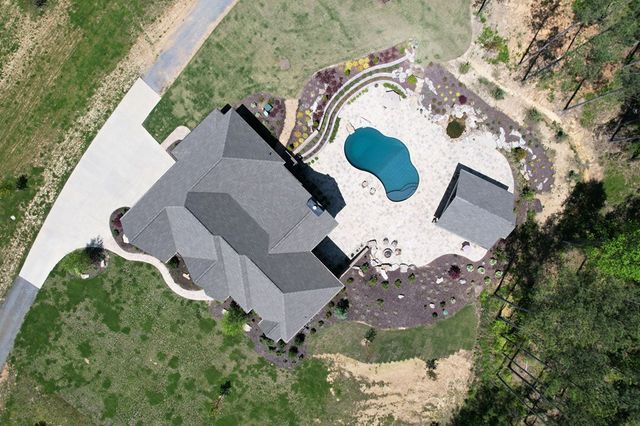 1699 NE Boyles Mill Road, Dalton, GA 30721