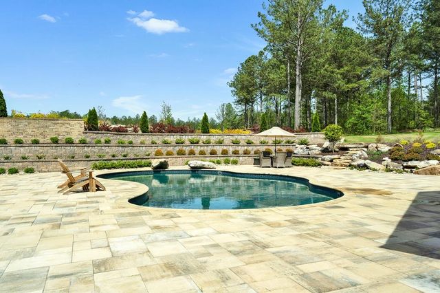 1699 NE Boyles Mill Road, Dalton, GA 30721