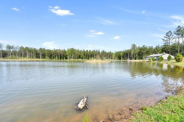 1699 NE Boyles Mill Road, Dalton, GA 30721