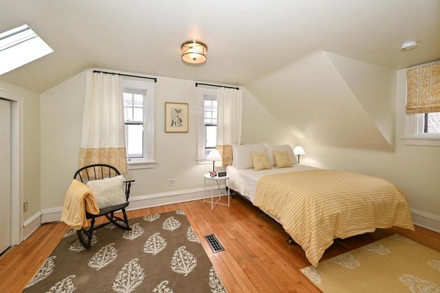 1705 N 68th STREET, Wauwatosa, WI 53213