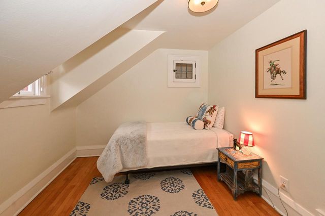 1705 N 68th STREET, Wauwatosa, WI 53213