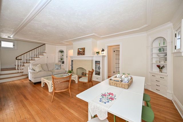 1705 N 68th STREET, Wauwatosa, WI 53213