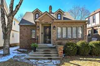 1705 N 68th STREET, Wauwatosa, WI 53213