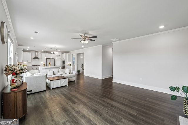 3990 Gallery Chase, Cumming, GA 30028