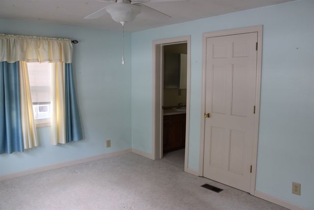 25 Sunset Drive, Hopkinton, NH 03229