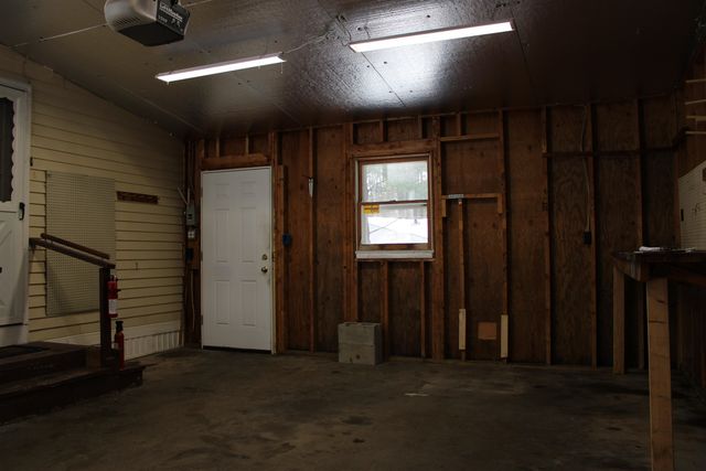 25 Sunset Drive, Hopkinton, NH 03229