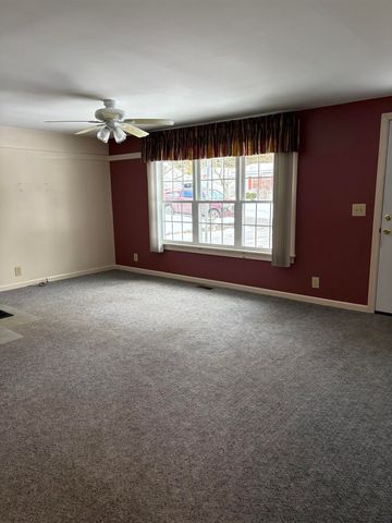 25 Sunset Drive, Hopkinton, NH 03229