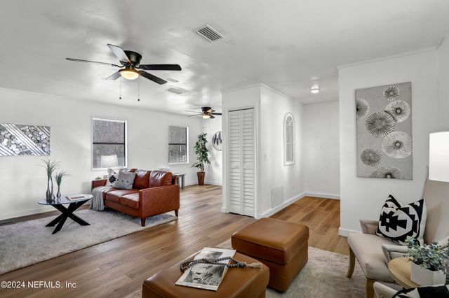 54221 CRAVEY Road, Callahan, FL 32011