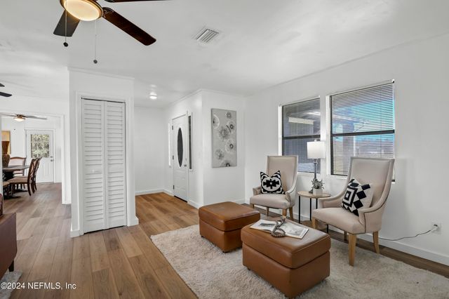 54221 CRAVEY Road, Callahan, FL 32011