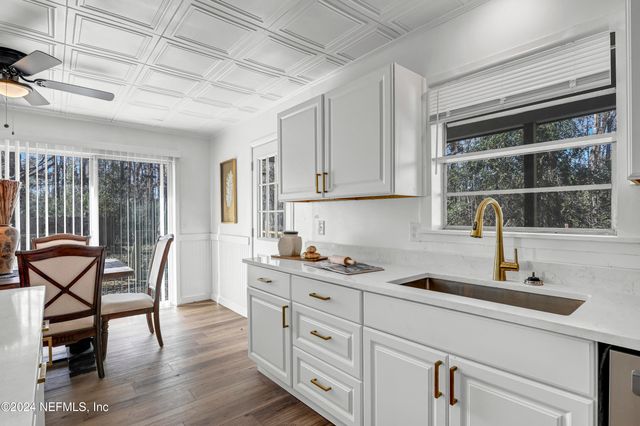 54221 CRAVEY Road, Callahan, FL 32011