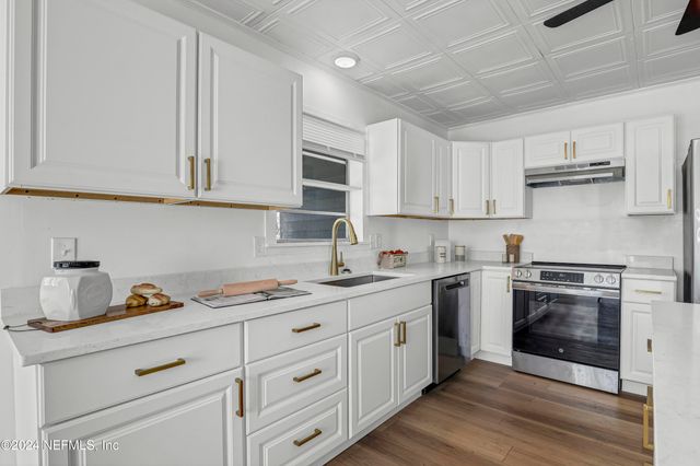 54221 CRAVEY Road, Callahan, FL 32011