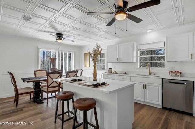 54221 CRAVEY Road, Callahan, FL 32011