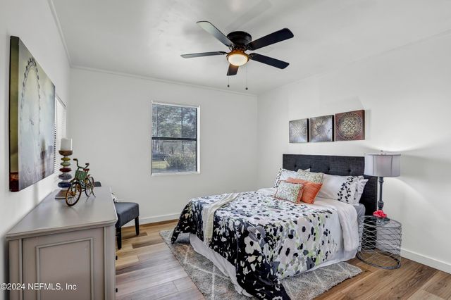 54221 CRAVEY Road, Callahan, FL 32011