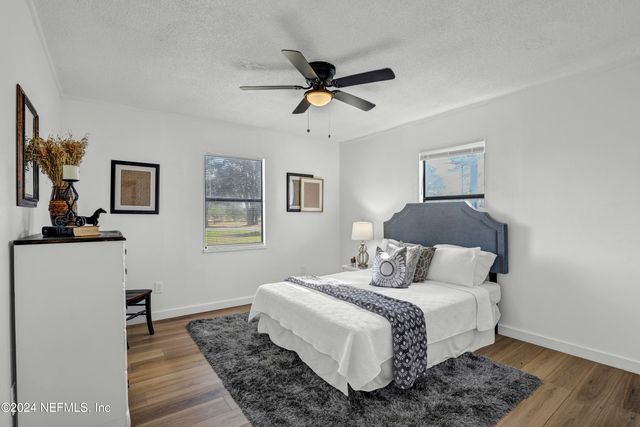 54221 CRAVEY Road, Callahan, FL 32011