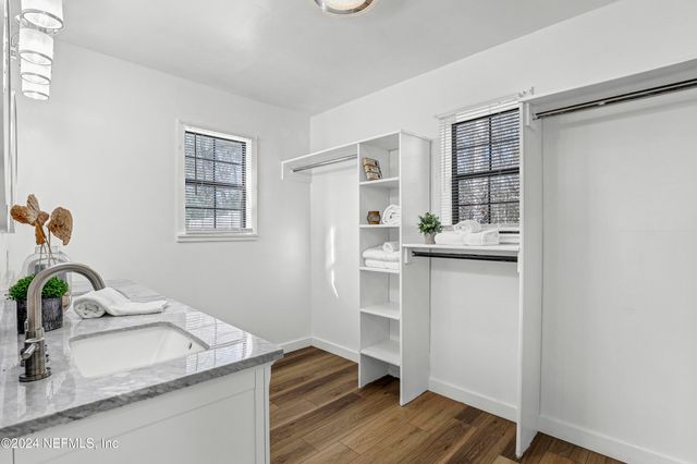 54221 CRAVEY Road, Callahan, FL 32011