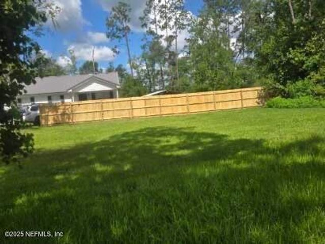 54221 CRAVEY Road, Callahan, FL 32011