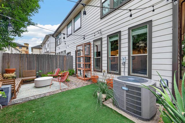 1418 Prince Street, Houston, TX 77008