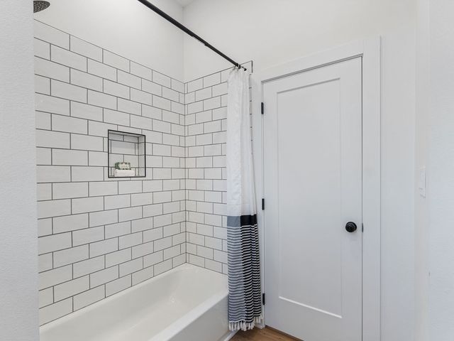 75 W Elmwood Dr, Mount Vernon, TX 75457