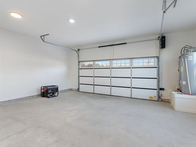 75 W Elmwood Dr, Mount Vernon, TX 75457