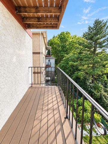 185 Bennett Avenue Unit 1, Yonkers, NY 10701