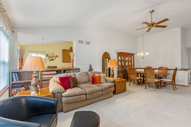 9231 Durham Drive, Huntley, IL 60142