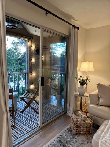 9481 HIGHLAND OAK DRIVE 1208, Tampa, FL 33647