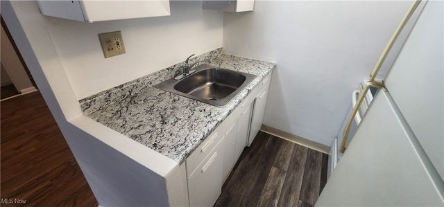 12810 Detroit Avenue 10, Lakewood, OH 44107